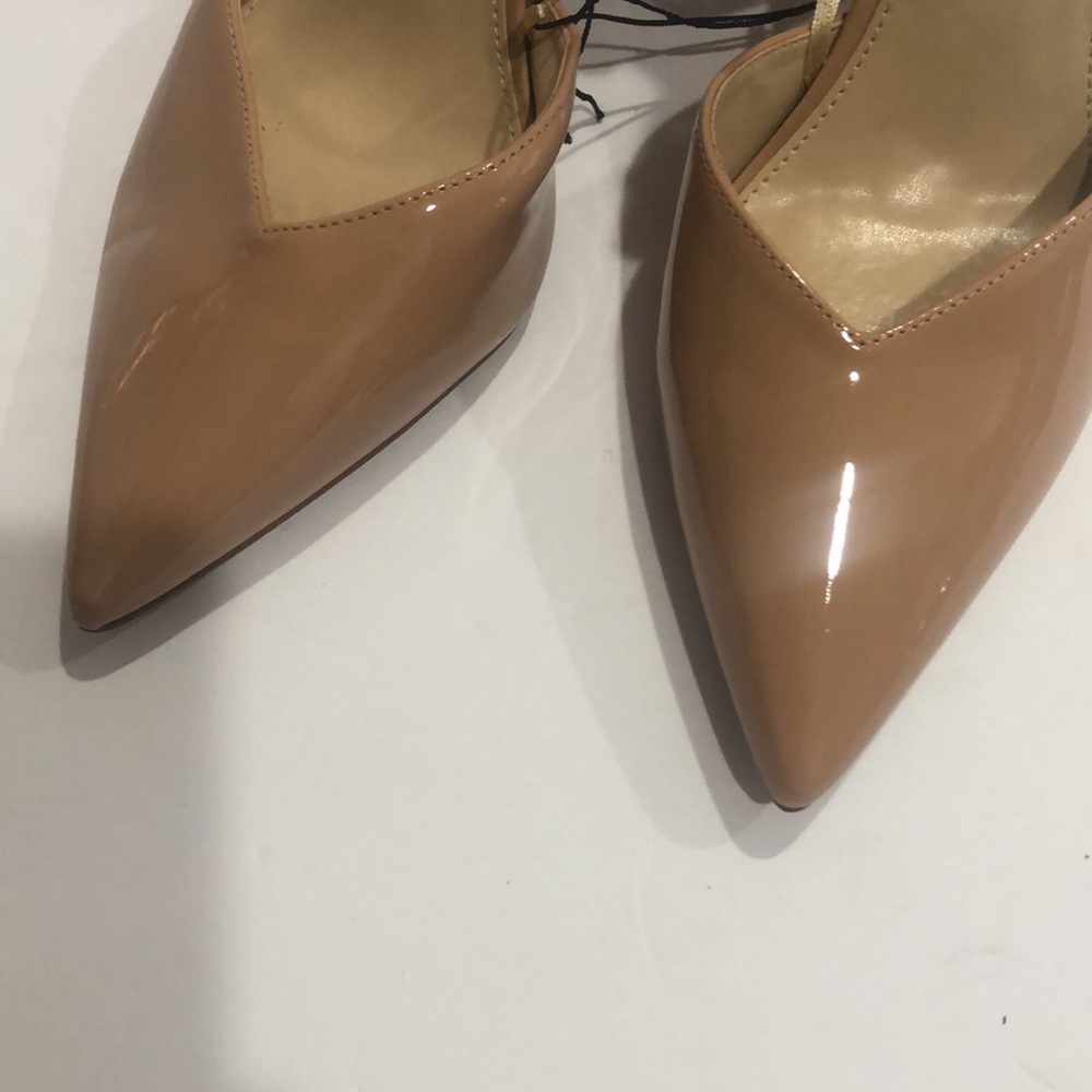 Vince Camuto Ambrei tan‎ patent block heel Sandal heels size 10 brand new - Picture 10 of 15